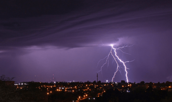 91 cidades entram em alerta para tempestade no Paraná