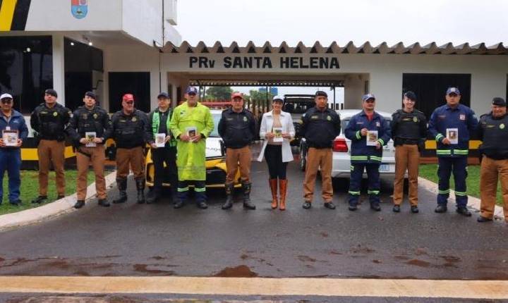 Blitz educativa em SH conscientiza sobre segurança no trânsito