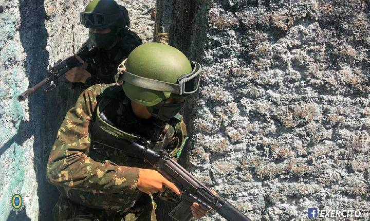 Exército realiza atividades de adestramento militar em distrito de Santa Helena