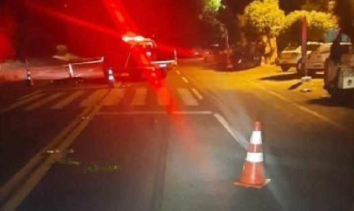 Pedestre morre atropelado e motorista foge do local, na Rodovia PR-317, em Santa Helena-PR