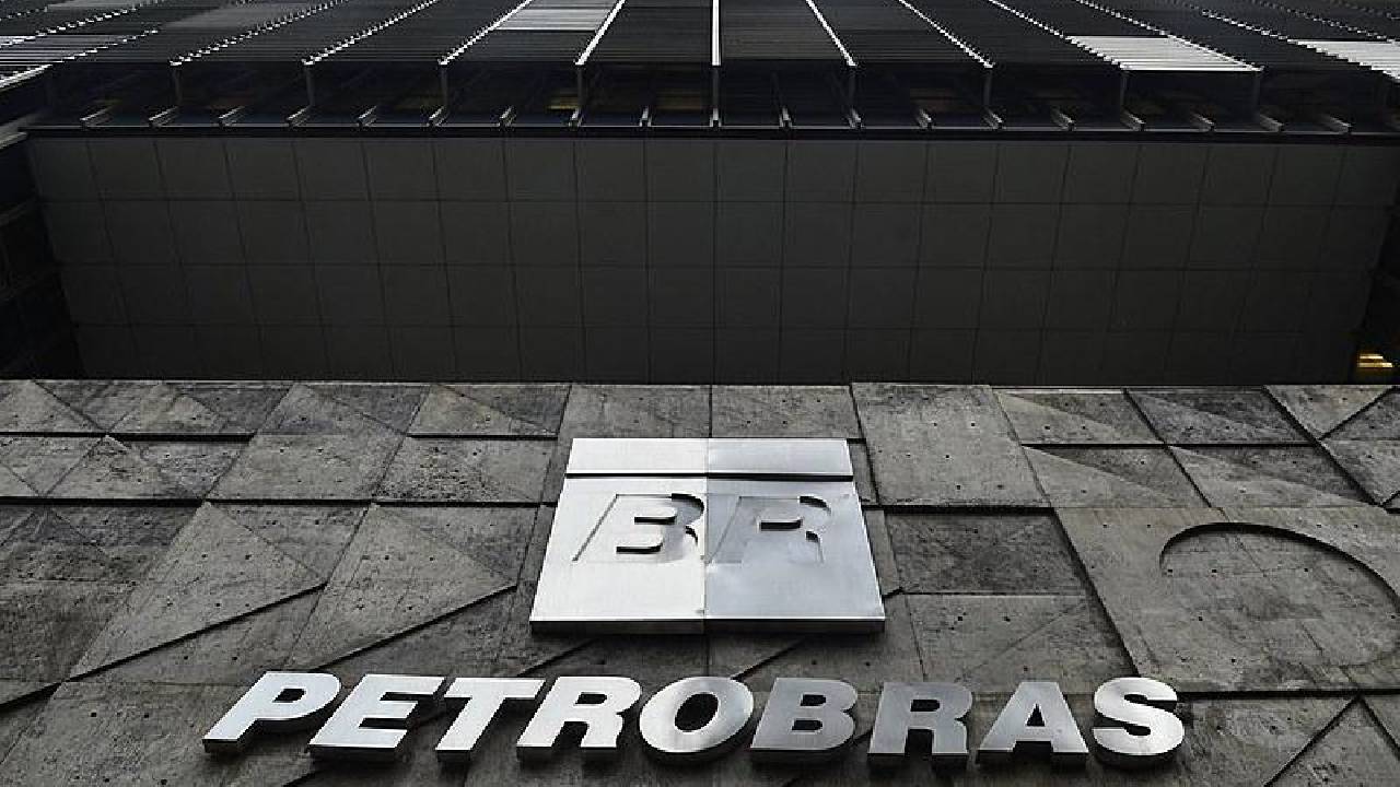 Petrobras vende Lubnor por 55% do seu valor, segundo Ineep