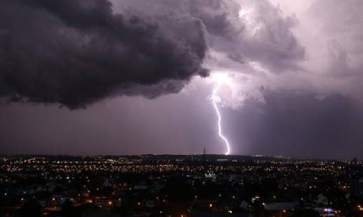 Santa Helena está sob risco de temporal com vento e granizo