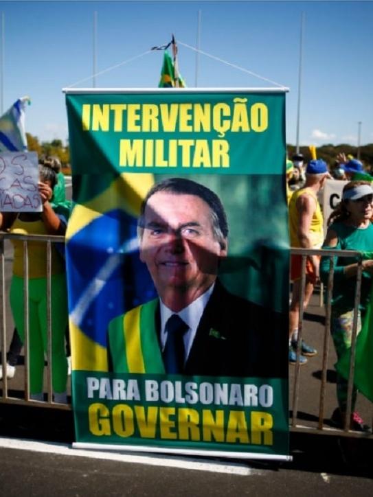 MPF quer proibir governo de celebrar golpe militar e pede multa por vídeo