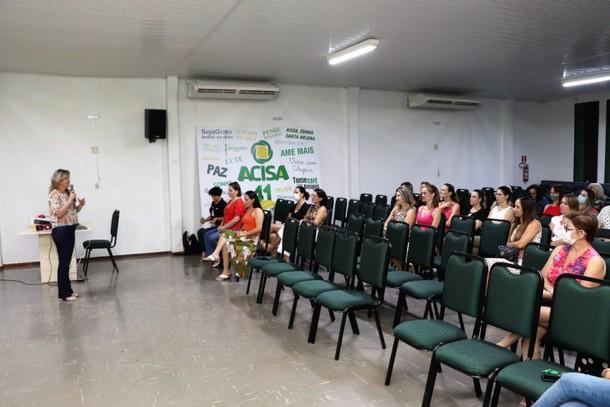 Empreendedorismo feminino reúne mulheres de Santa Helena