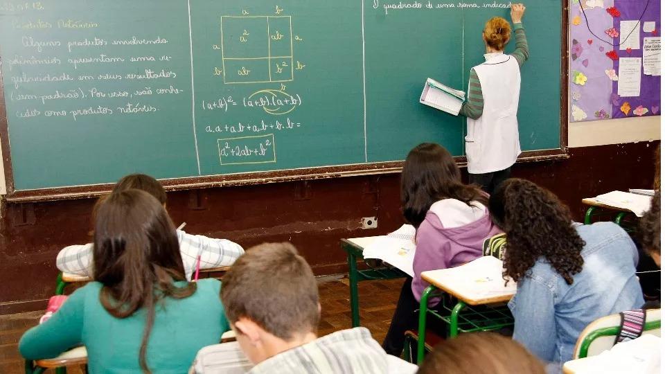 Concurso para professores do Estado tem mais de 76 mil inscritos; provas serão em junho