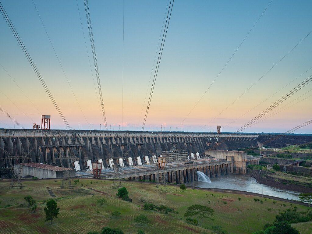 Itaipu completa 39 anos de geração com mais de 2,9 bilhões de MHh acumulados