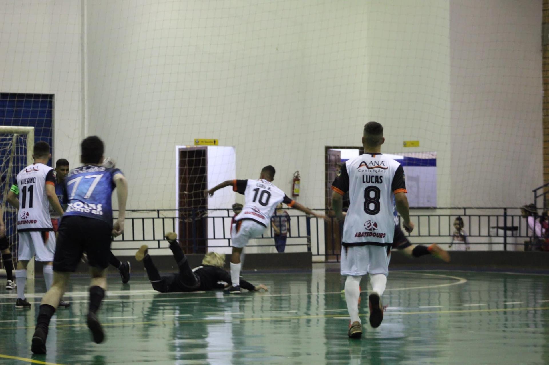 SMEL abre inscrições para os Distritais e Citadino de Futsal em Santa Helena; finalistas jogarão 'Copa dos Campeões'