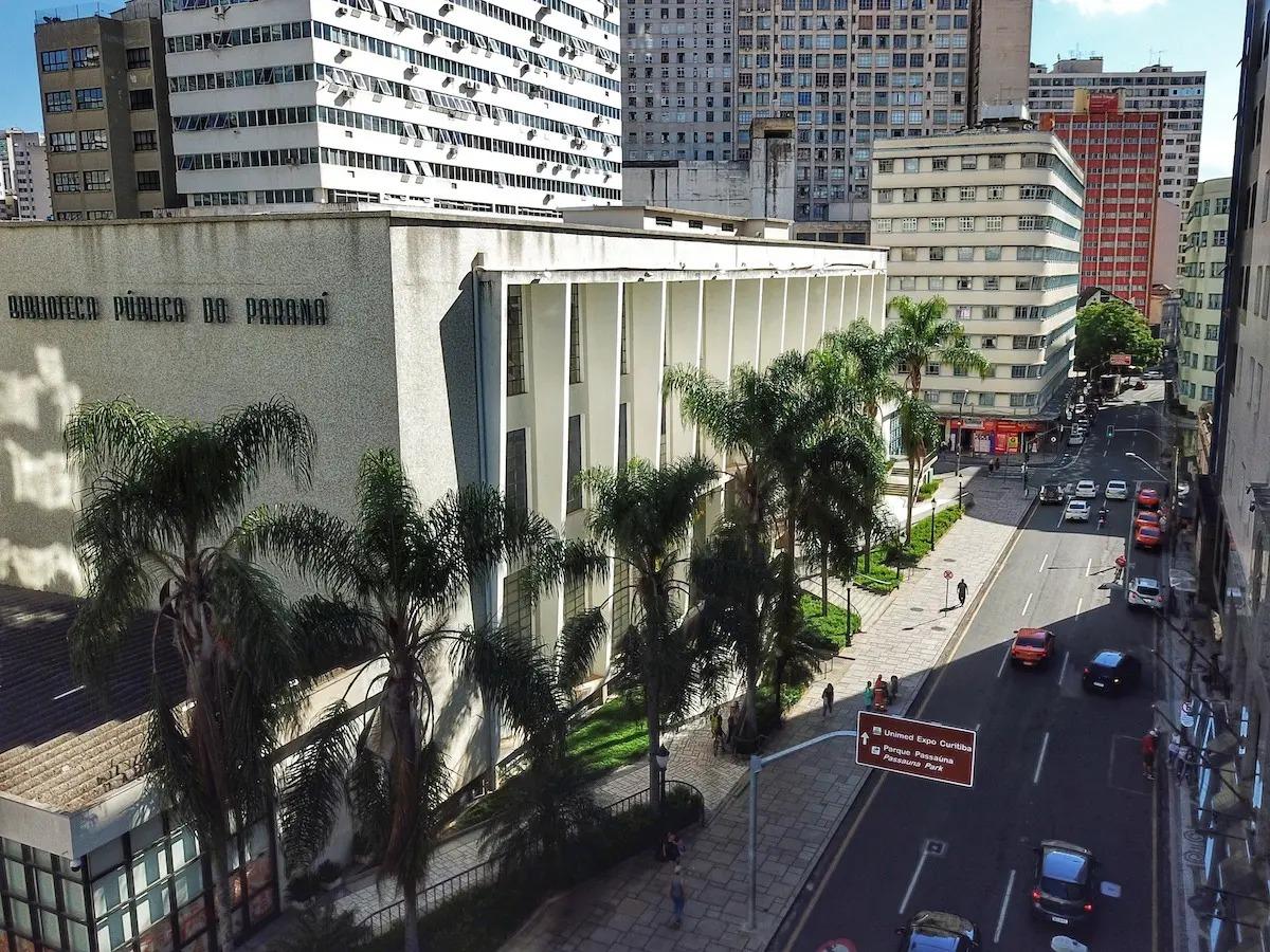 Biblioteca Pública ganha acervo permanente de livros de autores negros