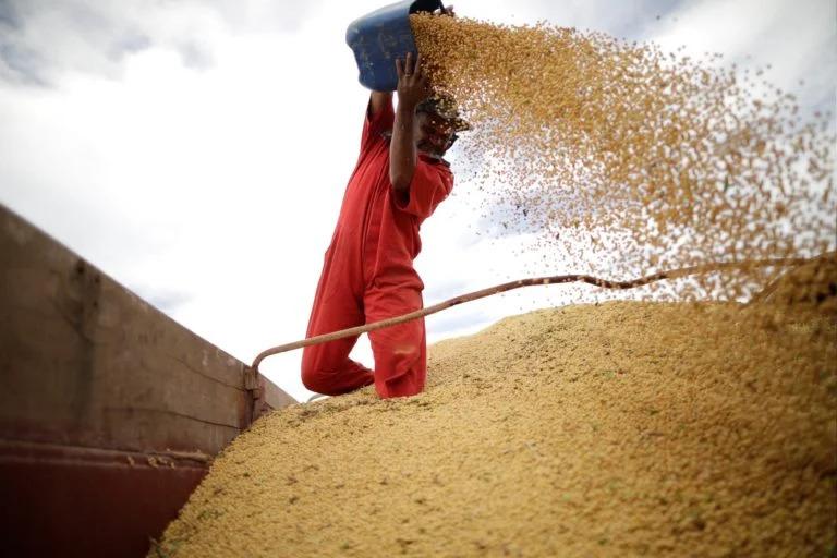 IGP-M desacelera queda em agosto com pressão de produtos agropecuários e industriais