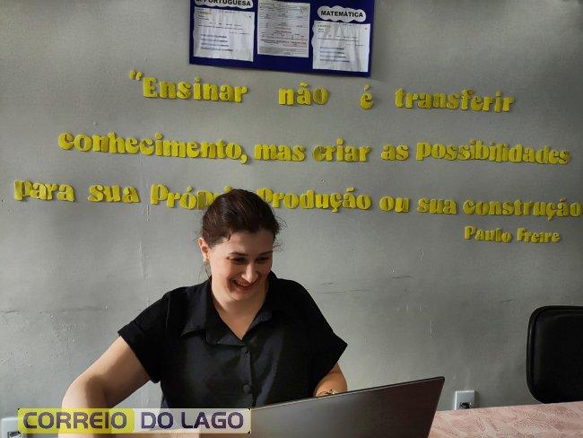 Professora de escola do interior de Santa Helena é contemplada com viagem ao Canadá