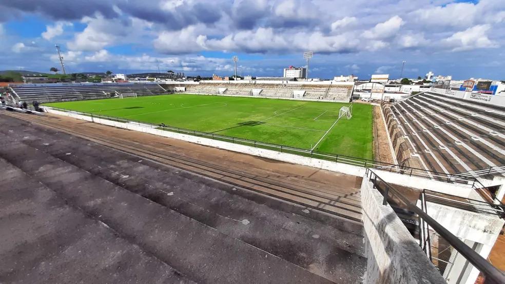 Grêmio disputa título da Recopa Gaúcha; Inter joga pela Copa do Brasil