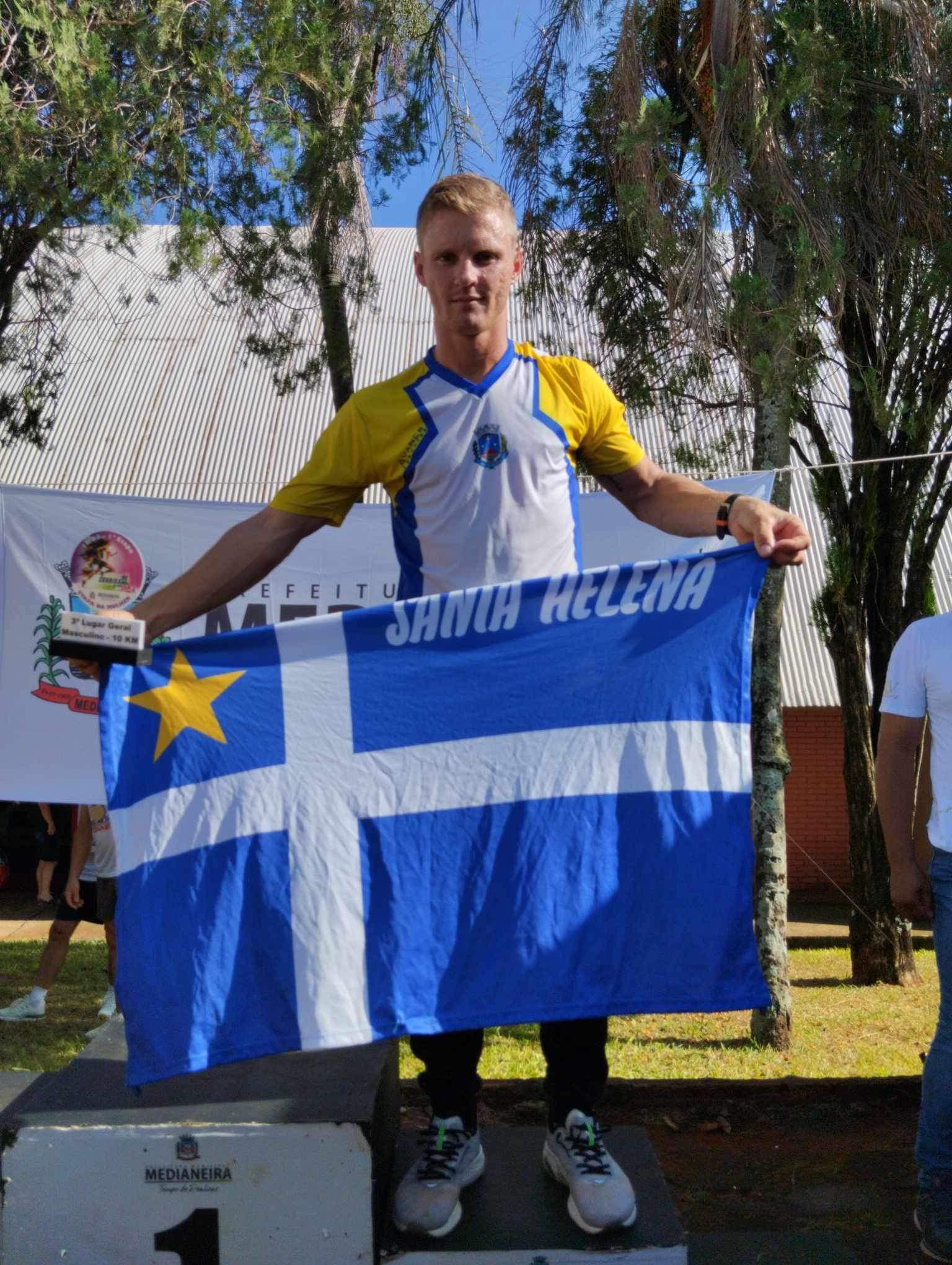 Santa-helenense conquista pódio em corrida de rua em Medianeira