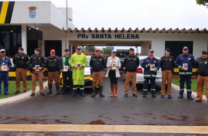 Blitz educativa em SH conscientiza sobre segurança no trânsito