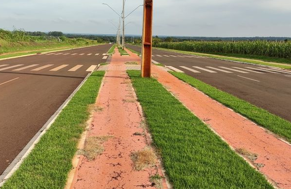 Prefeitura de Santa Helena vai notificar empresas por defeitos em ciclovias