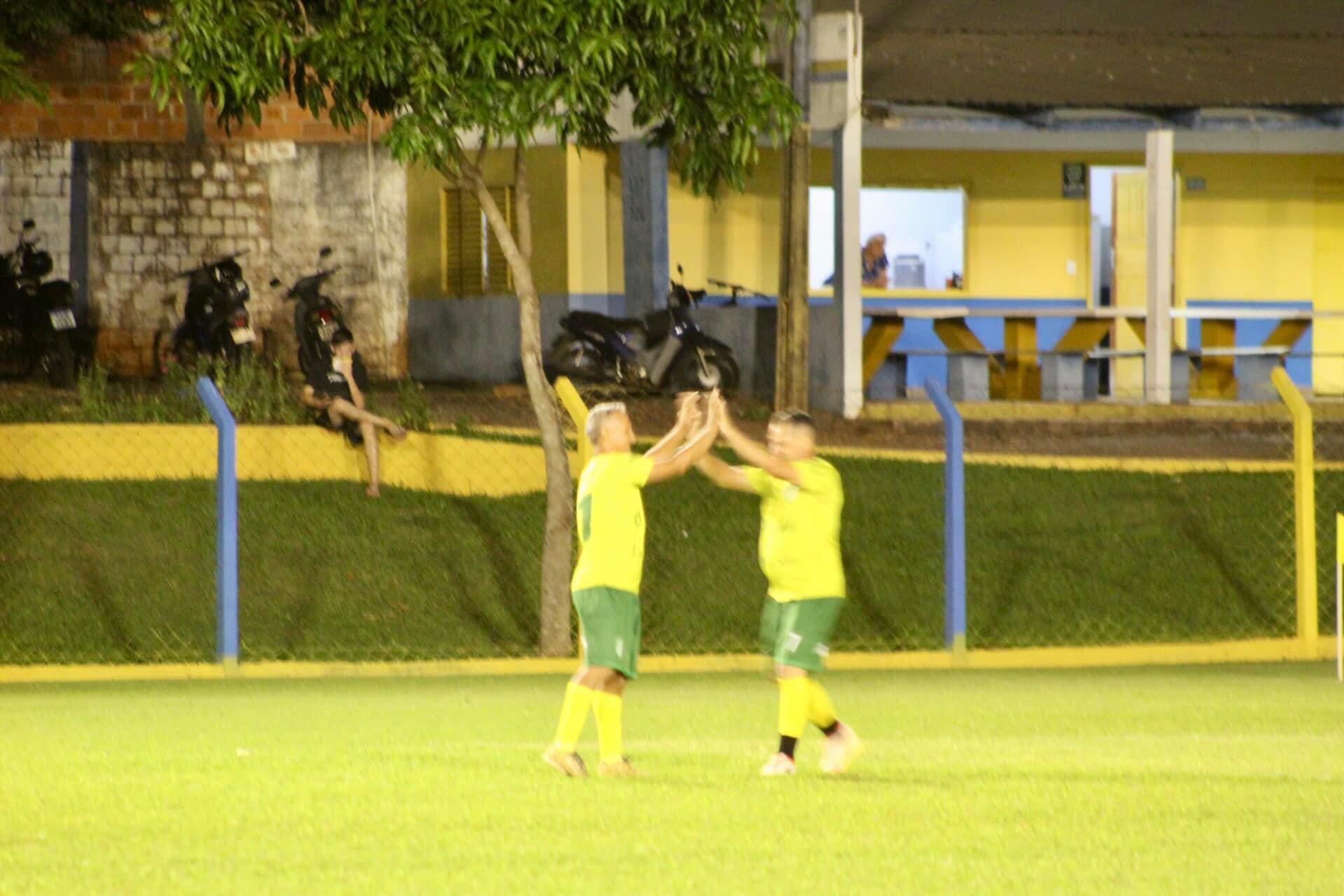 Com Catatau de ‘garçom’, Palmeiras vence São Clemente e sai em vantagem na final do Master 50+