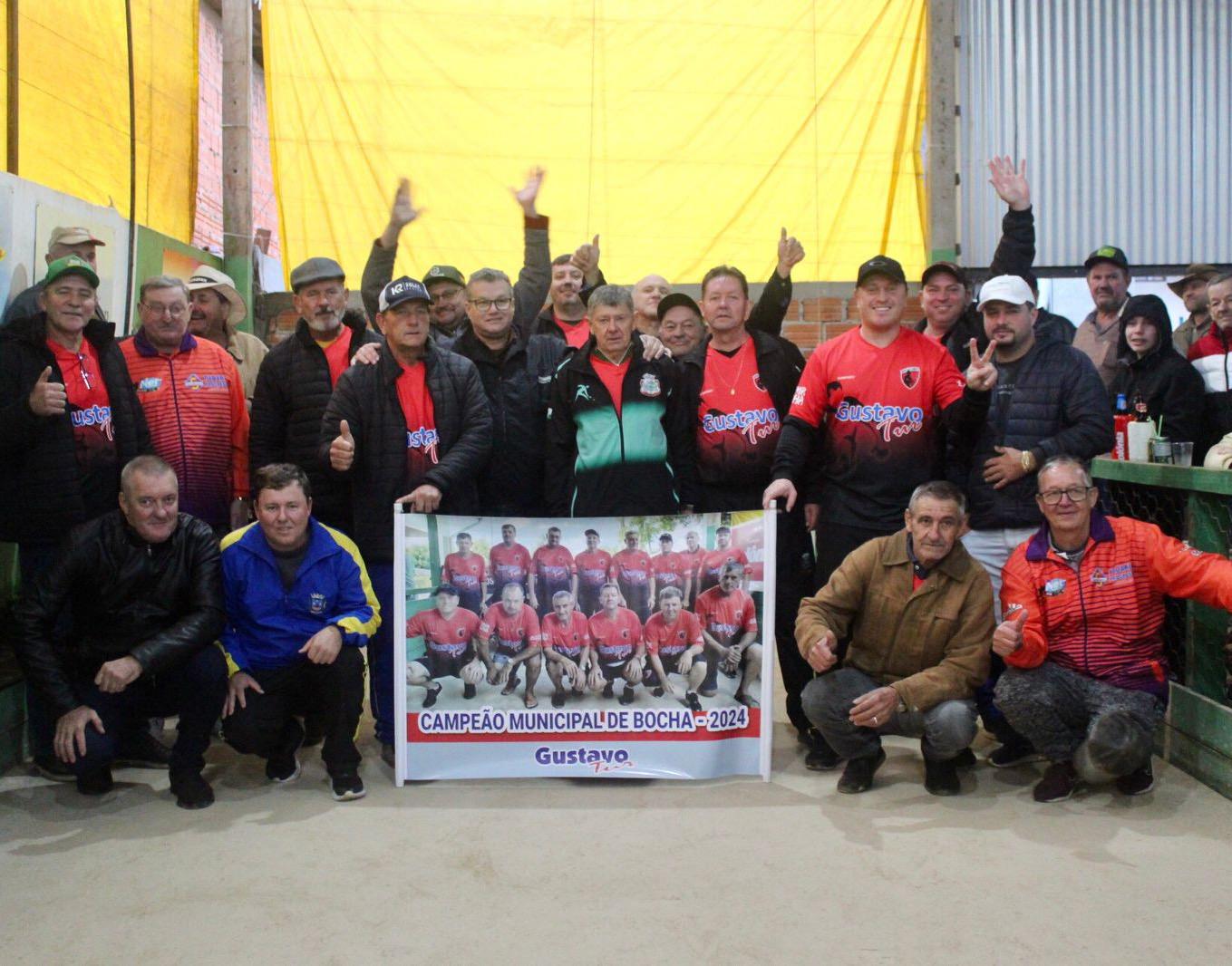 Gustavo Tur é Campeão do Municipal de Bocha em Santa Helena