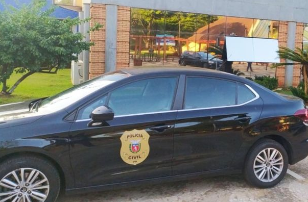 Polícia Civil cumpre mandados na Prefeitura e na Câmara Municipal de Sta Helena