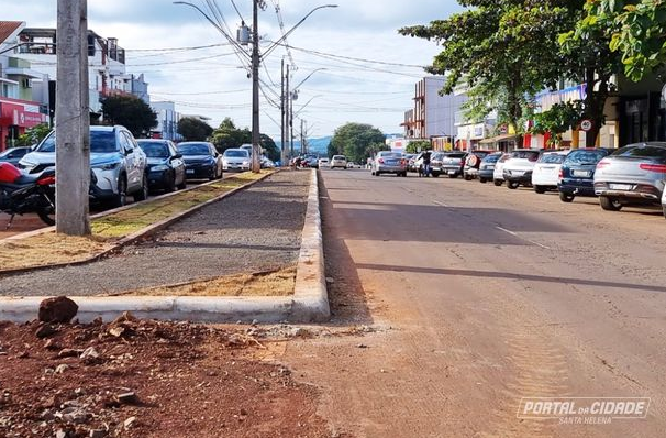 Testes visam aprimorar trânsito no centro comercial de Santa Helena