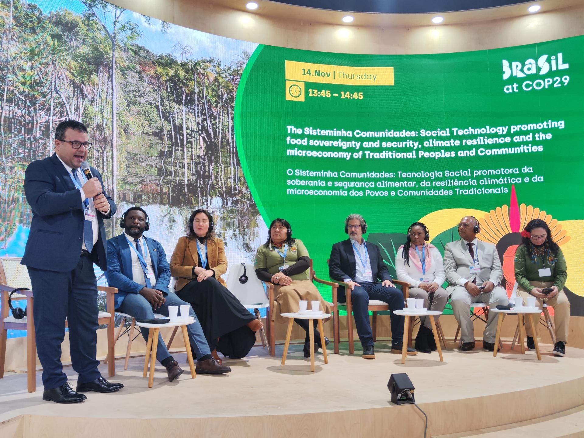 Itaipu discute apoio a comunidades indígenas em painel da COP29, no Azerbaijão